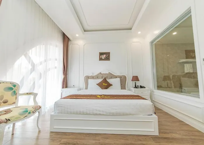 Halong Hotel
